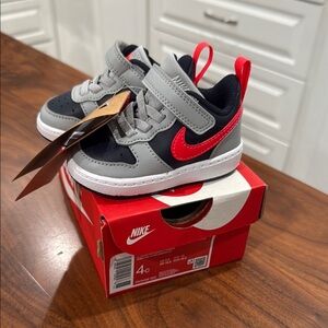 Nike Gray and Red Sneakers High-Top Classic